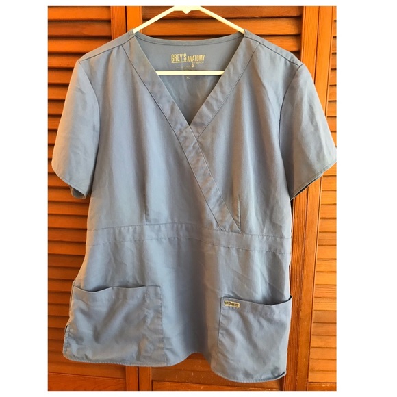 Grey’s Anatomy Womens Mock-wrap scrub top - Picture 1 of 5